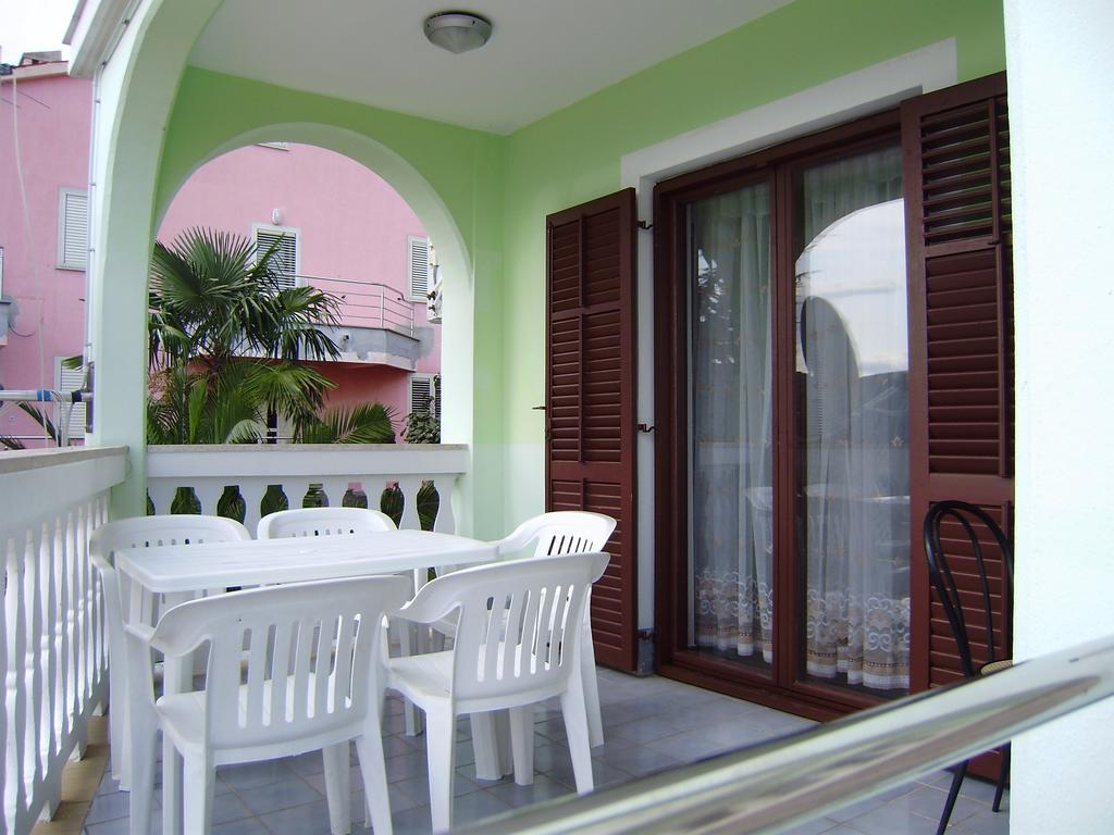 Egidio Gigi Bellich Holiday Apartments Family Houses Rabac Habitación foto